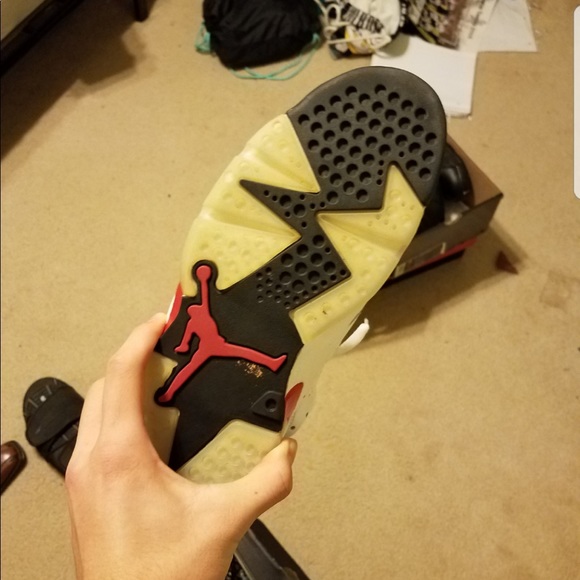 Jordan’s - Picture 3 of 5